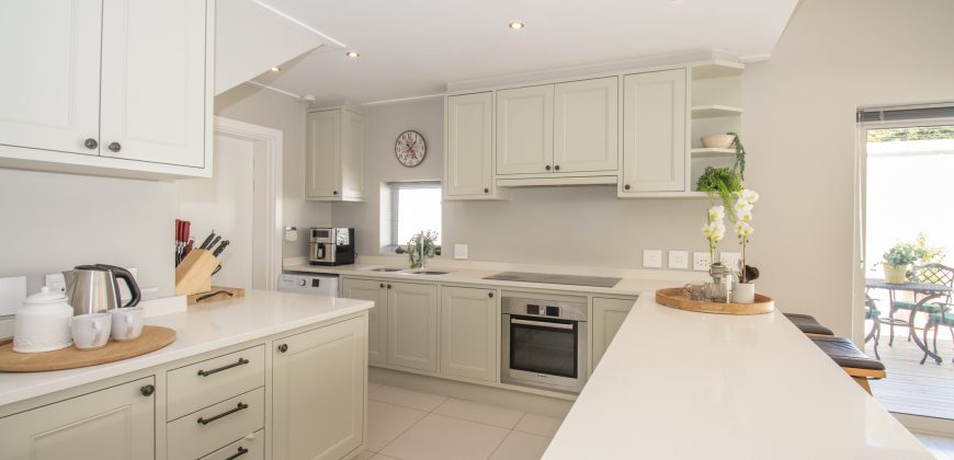 Nieuwe Steenberg Estate Luxury Lock-Up Living