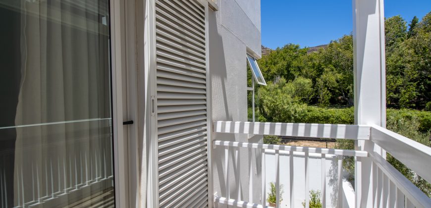 Nieuwe Steenberg Estate Luxury Lock-Up Living