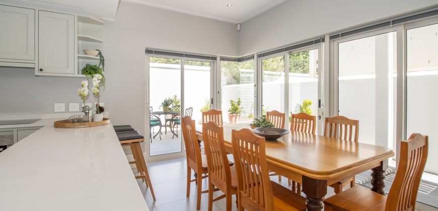Nieuwe Steenberg Estate Luxury Lock-Up Living