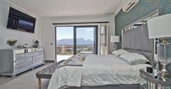 5 Bedroom House for Sale in Stonehurst Mountain Estate