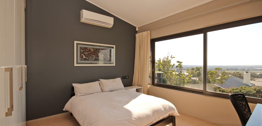 Contemporary North-Facing Family Home | Stonehurst Mountain Estate | To Rent – AVAILABLE 1 SEPTEMBER 2026