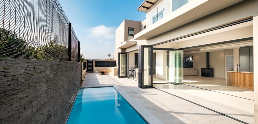 BRAND NEW CONTEMPORARY LUXURY | Stonehurst Mountain Estate – EXCLUSIVE SOLE MANDATE