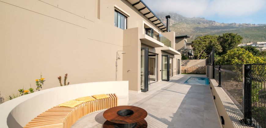 BRAND NEW CONTEMPORARY LUXURY | Stonehurst Mountain Estate – EXCLUSIVE SOLE MANDATE