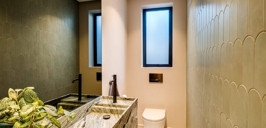 BRAND NEW CONTEMPORARY LUXURY | Stonehurst Mountain Estate – EXCLUSIVE SOLE MANDATE