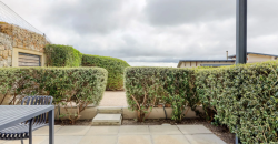 Contemporary 4 Bedroom Home with Mountain Views and 1 bedroom Flatlet