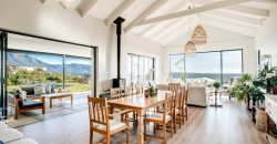 Contemporary 4 Bedroom Home with Mountain Views and 1 bedroom Flatlet