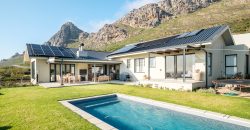 Contemporary 4 Bedroom Home with Mountain Views and 1 bedroom Flatlet