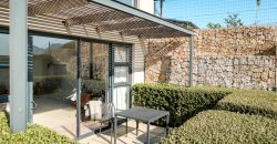 Contemporary 4 Bedroom Home with Mountain Views and 1 bedroom Flatlet
