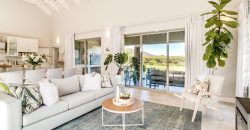 LUXURIOUS WATERFRONT LIVING IN LAKE MICHELLE – Exclusive Sole Mandate