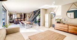 NORTH-FACING FOUR-BEDROOM TOWNHOUSE WITH TABLE MOUNTAIN VIEWS
