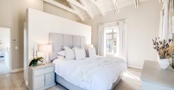 LUXURIOUS WATERFRONT LIVING IN LAKE MICHELLE – Exclusive Sole Mandate