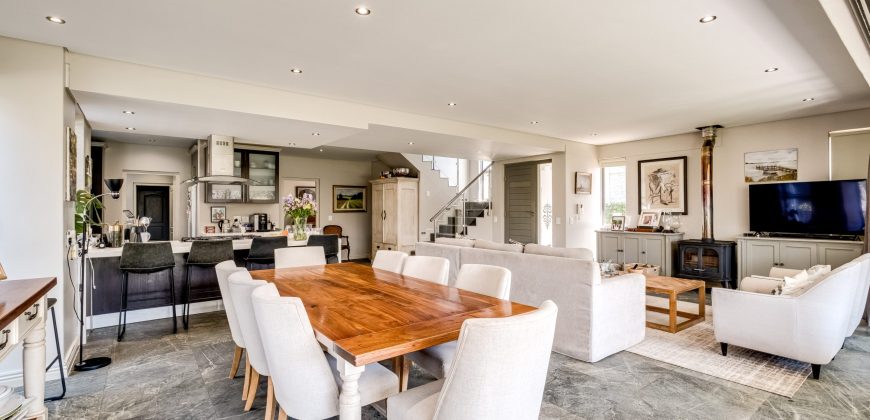 North-Facing 4-Bedroom Home To Rent – Long Lease