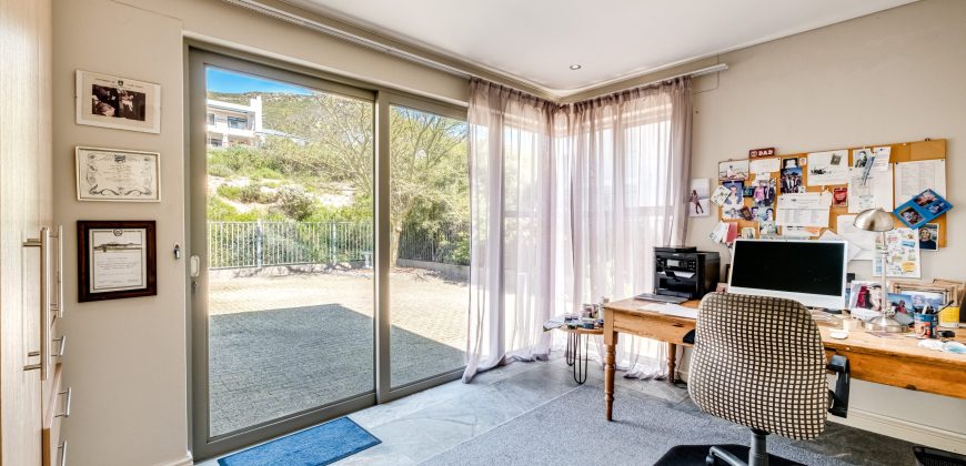 North-Facing 4-Bedroom Home To Rent – Long Lease