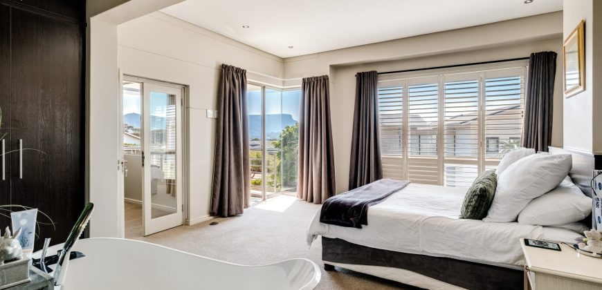 North-Facing 4-Bedroom Home To Rent – Long Lease