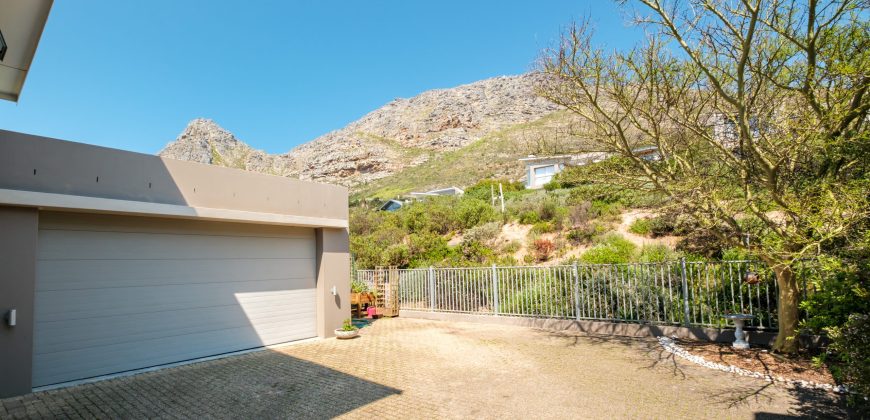 North-Facing 4-Bedroom Home To Rent – Long Lease
